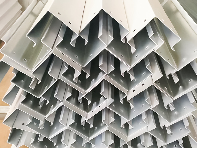 Машина для профилирования рулонов колонн съемного контейнерного дома