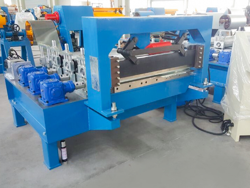 Простая машина для сплющивания и резки рулонов