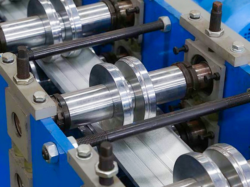 Профилегибочная машина для поддонов