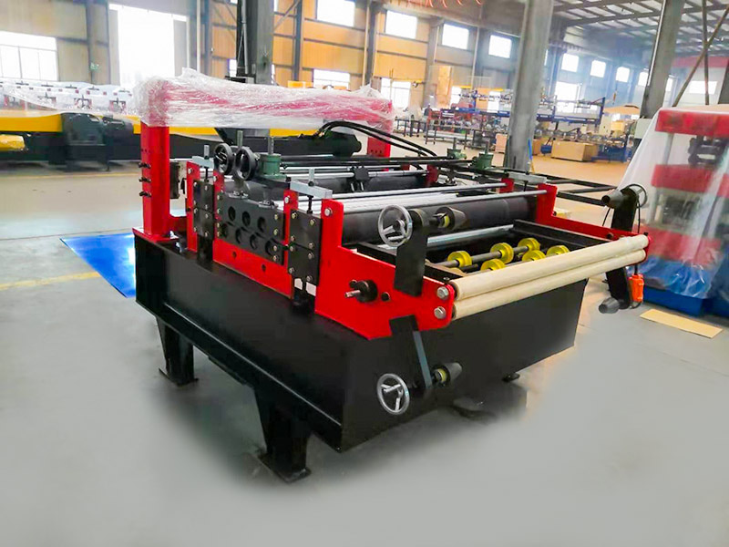 Простая машина для сплющивания и резки рулонов