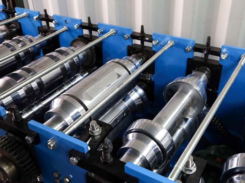 YX66-470 Высокоспецифичная профилегибочная машина для обработки стоячих швов